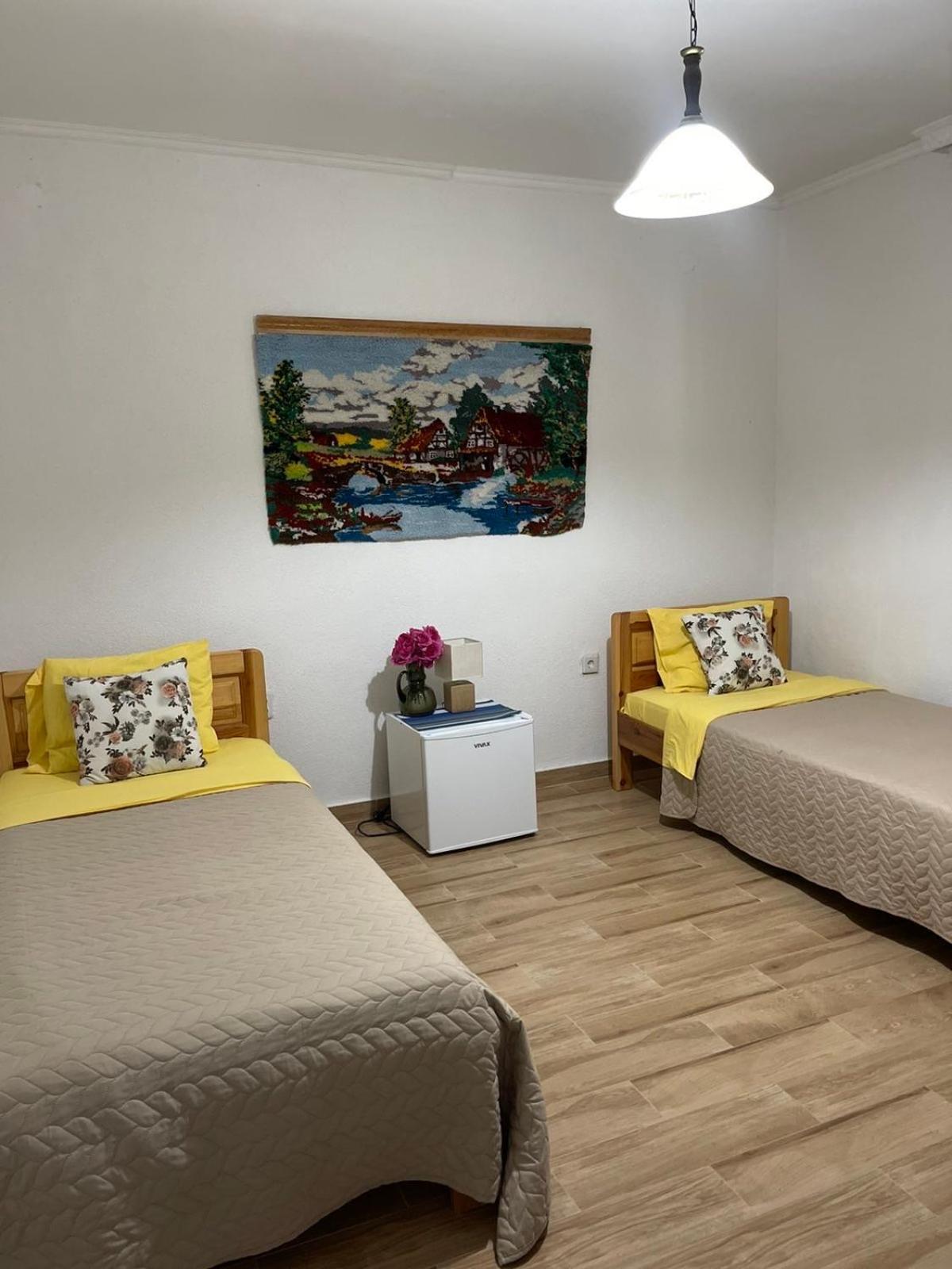 Visitor Yard Bed & Breakfast Plav Dış mekan fotoğraf